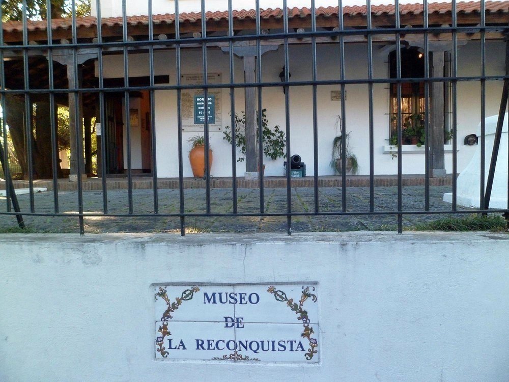 💜|| 𝐂𝐢𝐧𝐞 𝐆𝐫𝐚𝐭𝐢𝐬 ||💜                                              En el Municipio de Tigre