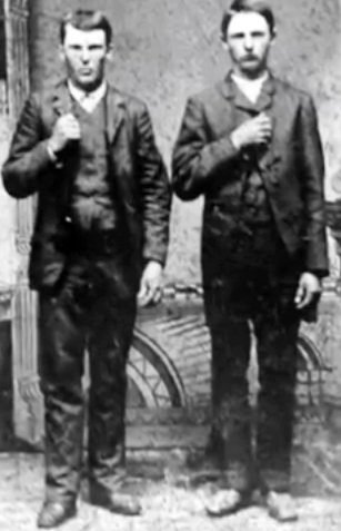 𝓒𝓲𝓷𝓮 𝔂 𝓗𝓲𝓼𝓽𝓸𝓻𝓲𝓪 Jesse James