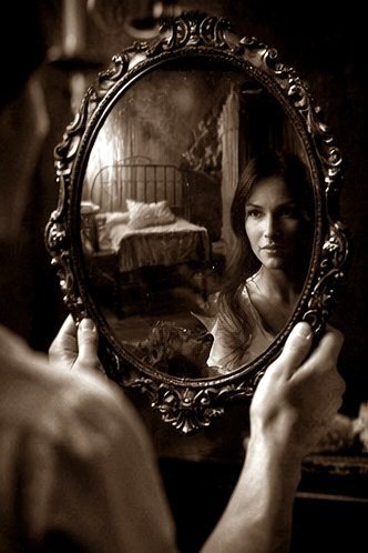 ℝ𝕖𝕔𝕠𝕣𝕕𝕒𝕞𝕠𝕤 𝕖𝕝 𝕖𝕤𝕥𝕣𝕖𝕟𝕠 𝕕𝕖 La mano en la trampa (1961)