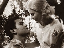 ℝ𝕖𝕔𝕠𝕣𝕕𝕒𝕞𝕠𝕤 𝕖𝕝 𝕖𝕤𝕥𝕣𝕖𝕟𝕠 𝕕𝕖 La mano en la trampa (1961)