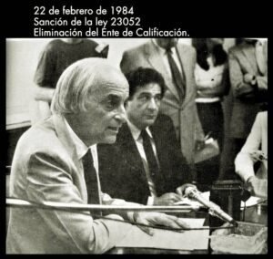 "ᴾᵒʳ ˢᵘᵉʳᵗᵉ ⁿᵒˢ Qᵘᵉᵈᵒ ˢᵘ ᵒᵇʳᵃ" Manuel Antín