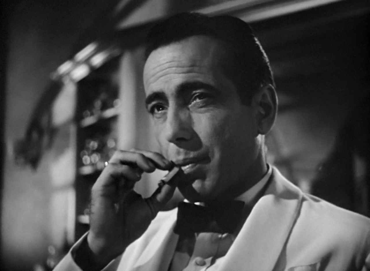 ✦ 𝙲𝚒𝚗𝚎 ♡ 𝚍𝚎𝚋𝚊𝚝𝚎 ✦                                      Casablanca