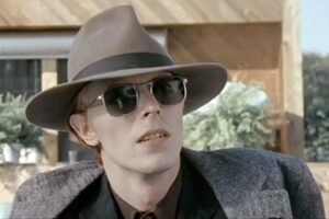 𝓢𝓸𝓫𝓻𝓮 𝓮𝓵 𝓐𝓬𝓽𝓸𝓻 La Vida de David Bowie Un Viaje a Través de la Música y el Cine