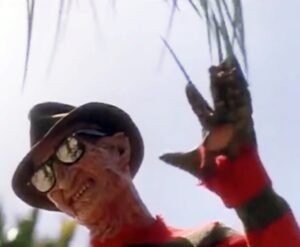 ℕ𝕆𝕋𝔸 𝟙/𝟚 El ícono del terror que acecha en los sueños
