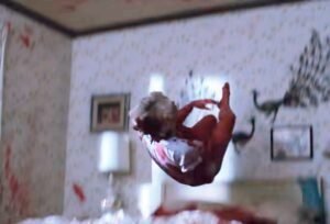 ℕ𝕆𝕋𝔸 𝟙/𝟚 El ícono del terror que acecha en los sueños