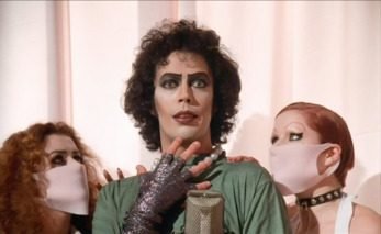 ℝ𝕖𝕔𝕠𝕣𝕕𝕒𝕞𝕠𝕤 𝕖𝕝 𝕖𝕤𝕥𝕣𝕖𝕟𝕠 𝕕𝕖 The Rocky Horror Picture Show